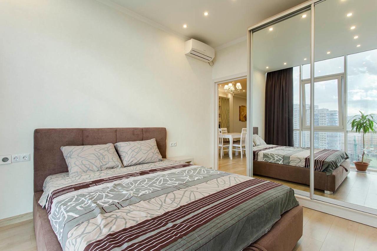 אודסה 2-Roomed Apartment With Living Room מראה חיצוני תמונה